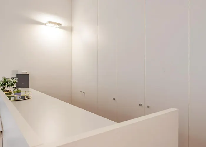 Guest Planet - Arco Della Pace Apartment
