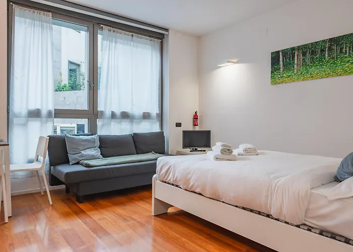 Guest Planet - Arco Della Pace Apartment *